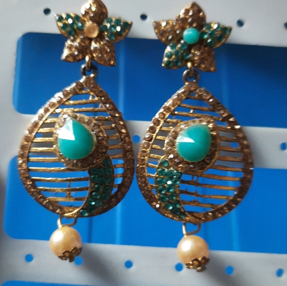 Accessorize Jewelry - Grand🔥 Earrings